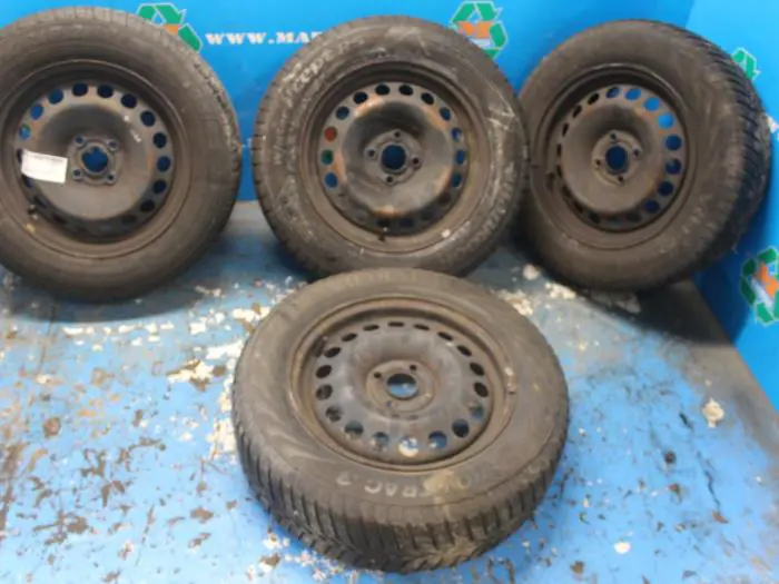 Set of wheels + tyres Chevrolet Aveo