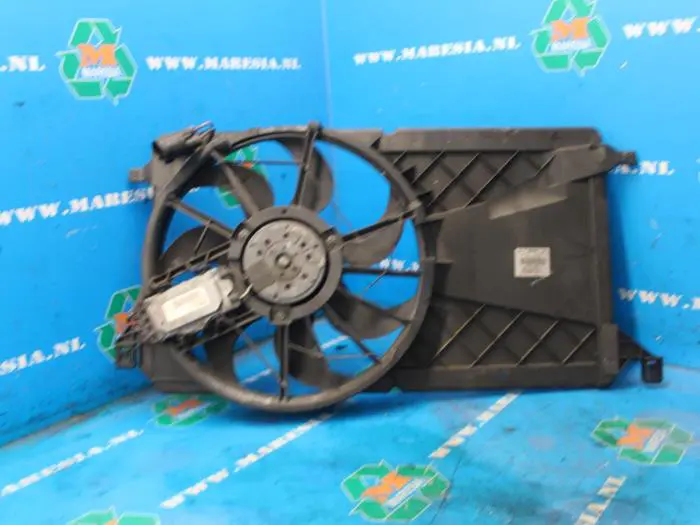 Cooling fans Ford Focus