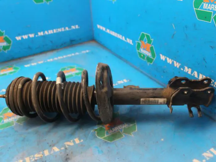 Front shock absorber rod, right Opel Adam