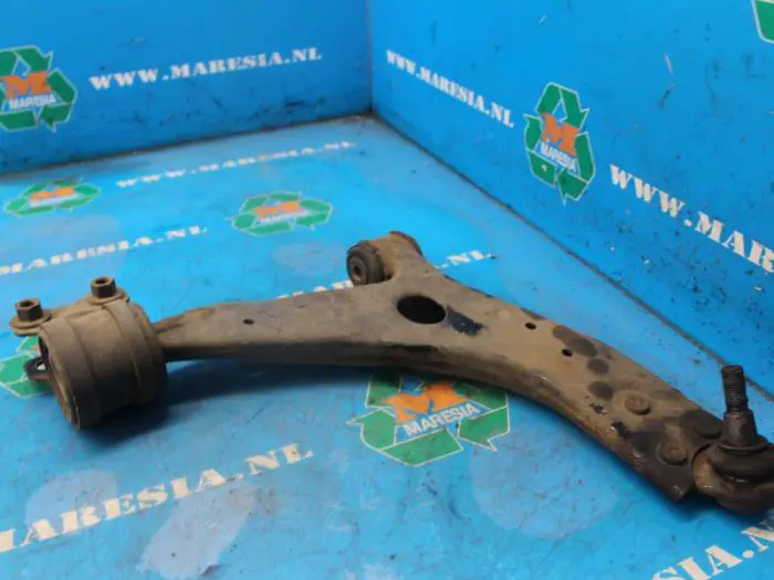 Front lower wishbone, right Ford C-Max