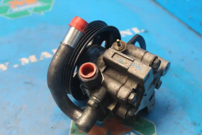 Power steering pump Chevrolet Spark