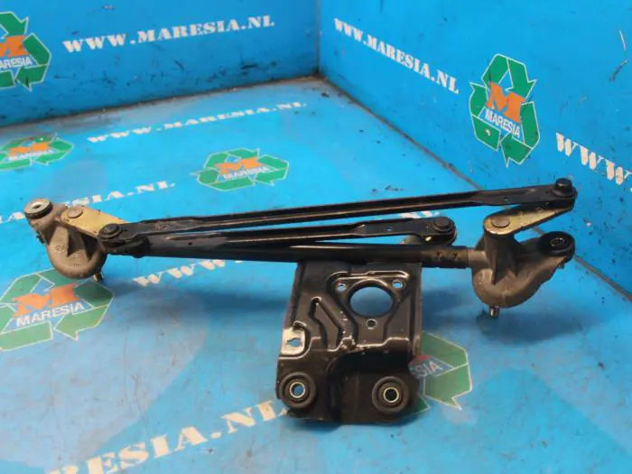 Wiper mechanism Hyundai Getz