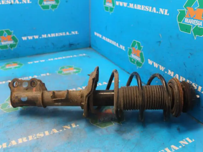 Front shock absorber rod, right Kia Rio