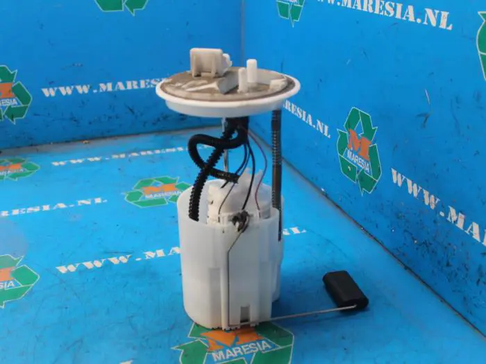 Electric fuel pump Opel Meriva