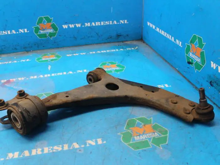 Front lower wishbone, right Ford C-Max