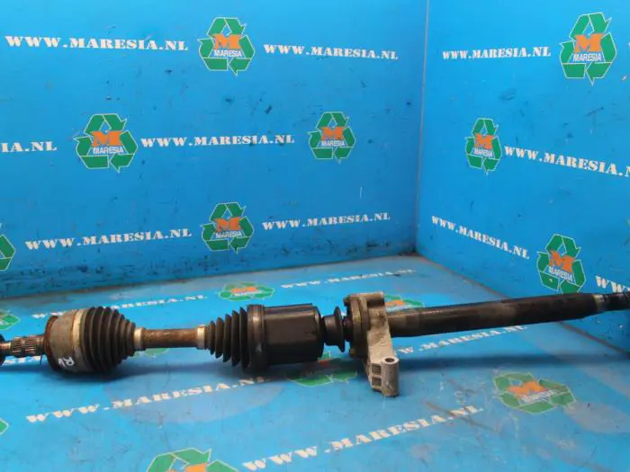 Front drive shaft, right Chevrolet Cruze