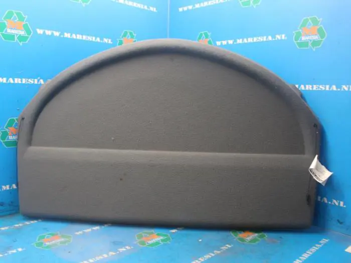 Parcel shelf Nissan Primera