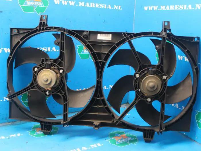 Cooling fans Nissan Almera
