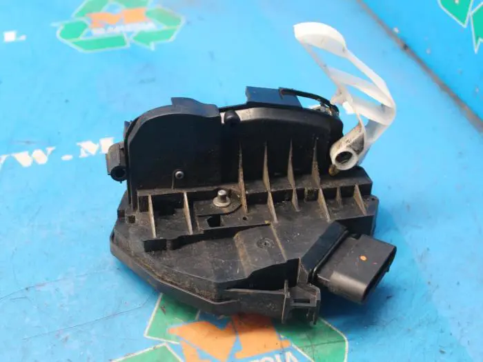 Door lock mechanism 4-door, front left Ford Fiesta