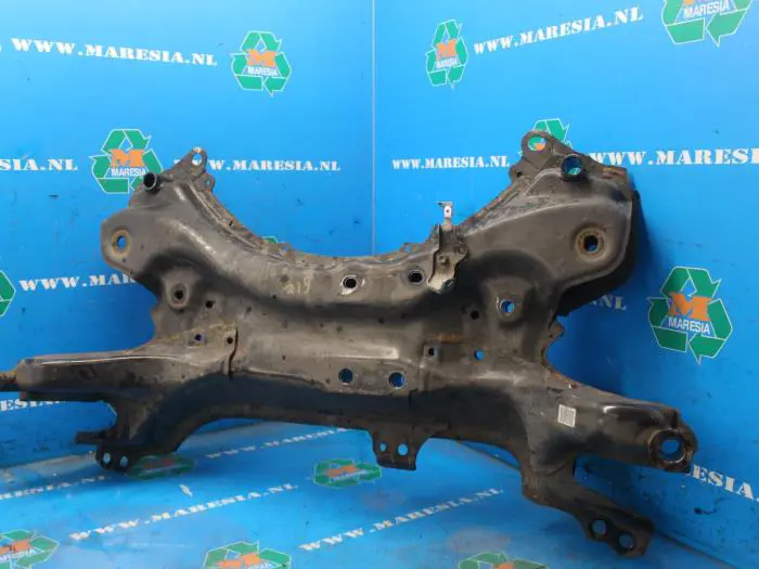 Subframe Toyota Verso