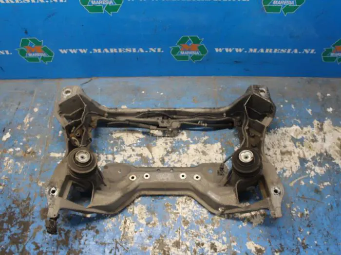 Subframe Mercedes C-Klasse