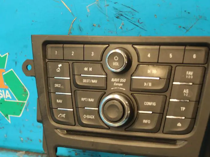 Radio control panel Opel Mokka