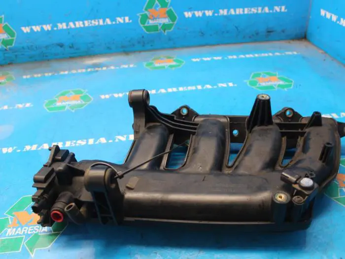 Intake manifold Mercedes C-Klasse