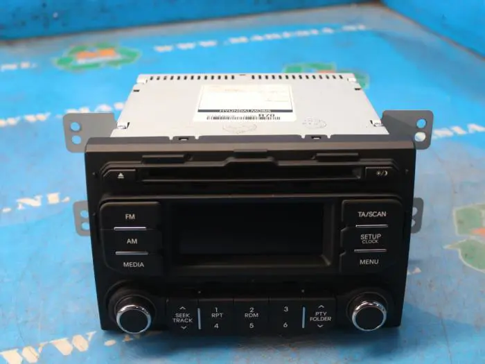 Radio CD player Kia Rio