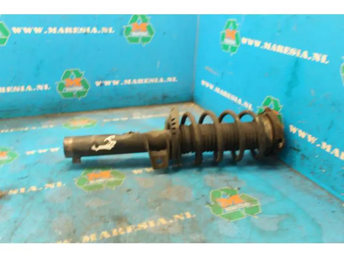 Front shock absorber rod, right Volkswagen Passat