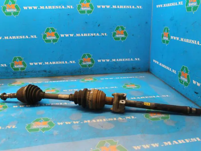 Front drive shaft, right Opel Astra