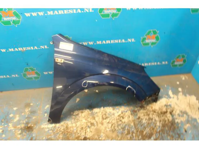 Front wing, right Opel Astra