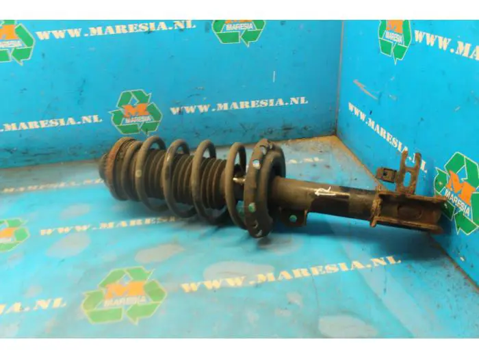 Front shock absorber rod, right Opel Astra