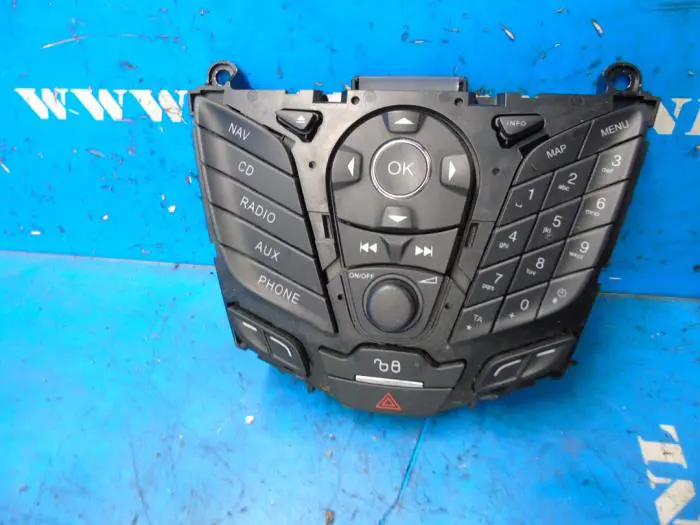 Radio control panel Ford Focus