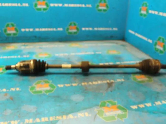 Front drive shaft, right Suzuki Swift