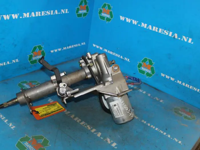 Steering column housing Nissan Note