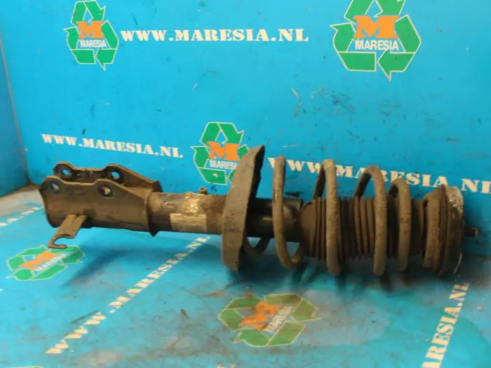 Front shock absorber rod, right Opel Insignia