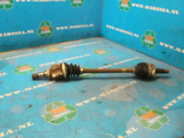 Front drive shaft, left Peugeot 107