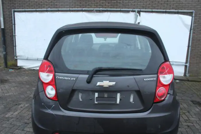 Tailgate Chevrolet Spark