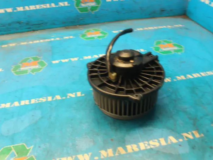 Heating and ventilation fan motor Suzuki Liana