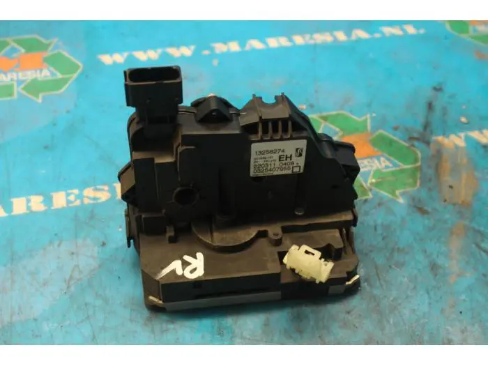 Front door lock mechanism 4-door, right Opel Corsa