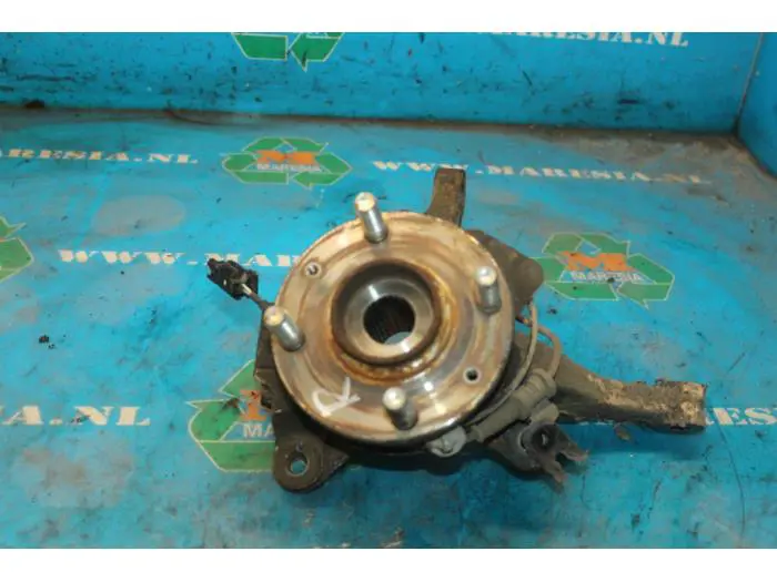 Knuckle, front right Hyundai I10