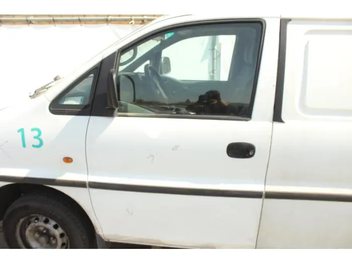 Portier 2Deurs links Hyundai H200