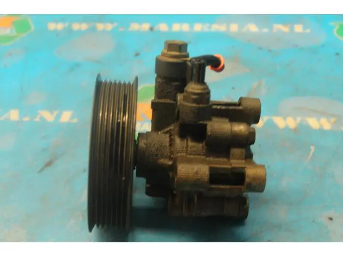 Power steering pump Toyota Rav-4