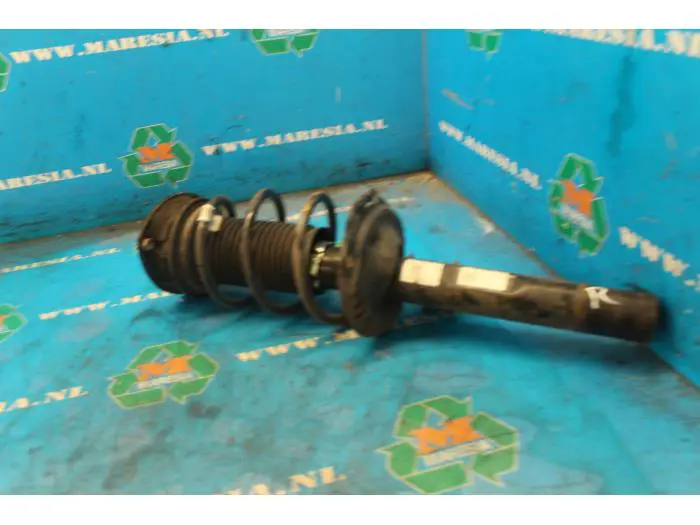 Front shock absorber rod, right Skoda Octavia