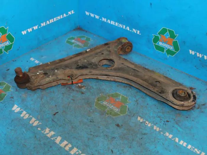 Front lower wishbone, left Seat Ibiza