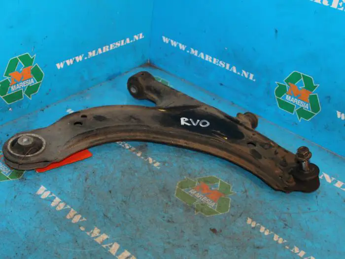 Front lower wishbone, right Audi A3