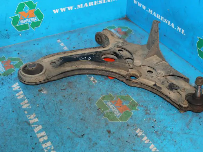 Front lower wishbone, right Volkswagen Lupo
