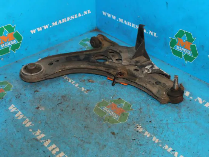 Front lower wishbone, right Volkswagen Lupo