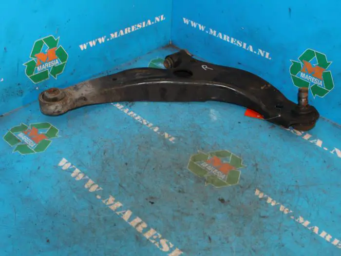 Front lower wishbone, right Mazda 323