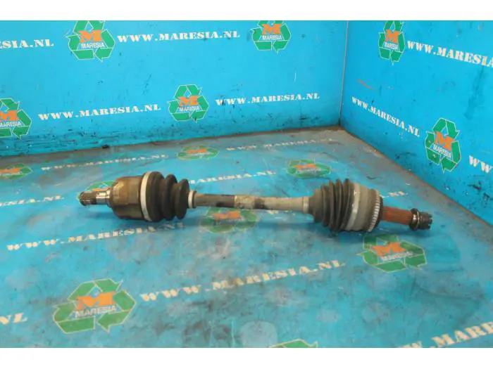 Aandrijfas links-voor Hyundai I30