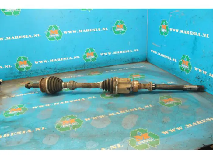 Front drive shaft, right Toyota Rav-4