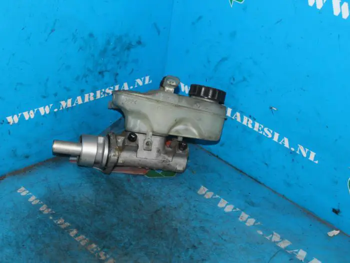 Master cylinder Volkswagen Polo