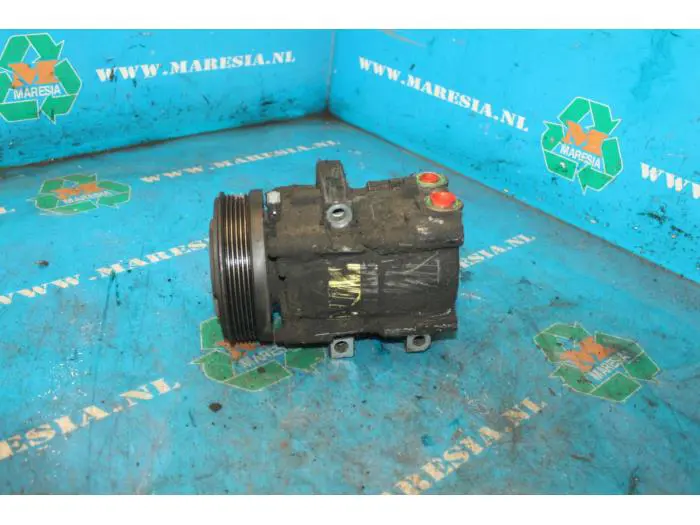 Air conditioning pump Ford Transit