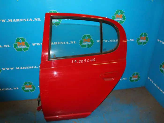 Rear door 4-door, left Toyota Yaris