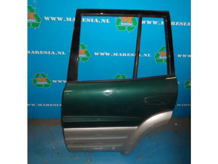 Rear door 4-door, left Toyota Rav-4