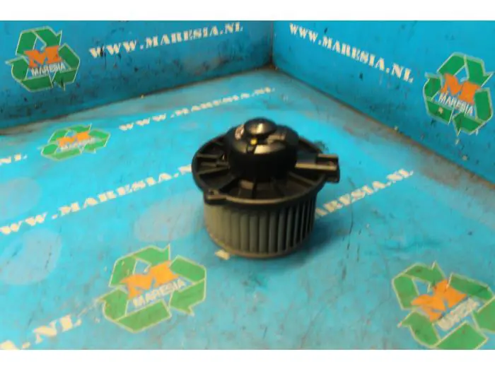 Heating and ventilation fan motor Toyota Yaris