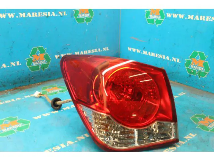 Taillight, left Chevrolet Cruze