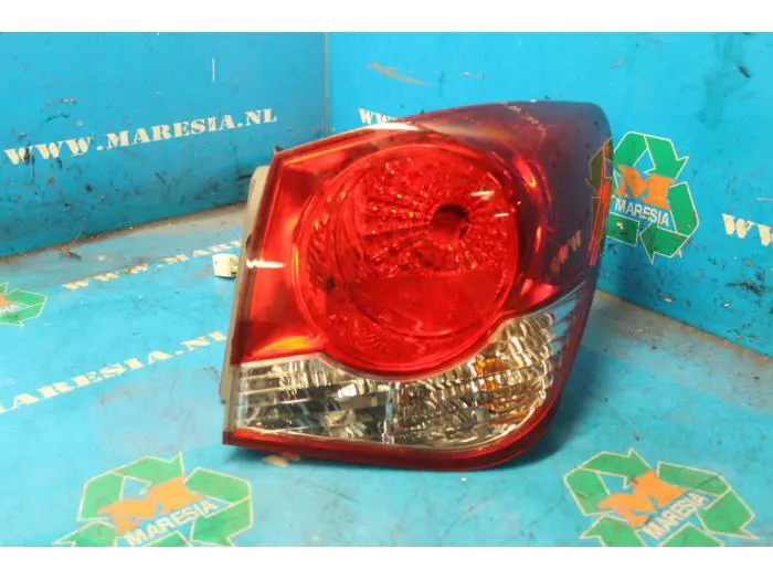 Taillight, right Chevrolet Cruze