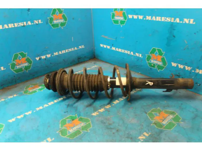 Front shock absorber rod, right Toyota Aygo