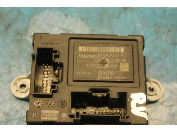 Central door locking module Volvo V70